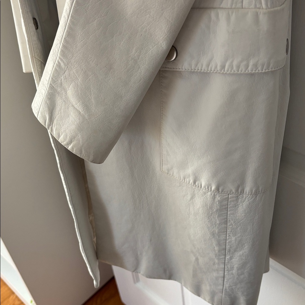 Theory white leather coat - Picture 5 of 12